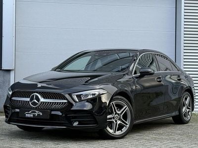 Zwart Gebruikt 2020 Mercedes A250 Business Sedan | € 24.880 (Eerlijke prijs)