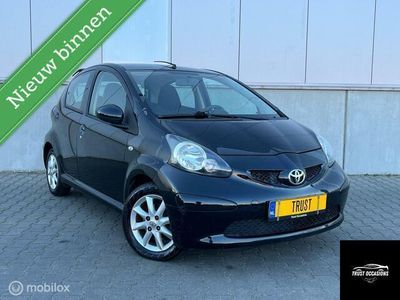 Occasion Toyota Aygo Sport 68 PK (50 kW) 2006 Zwart Hatchback
