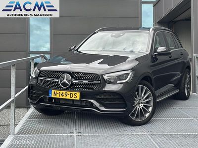 Grijs Occasion 2021 Mercedes GLC200 Premium SUV | € 40.994 (Iets duurder)