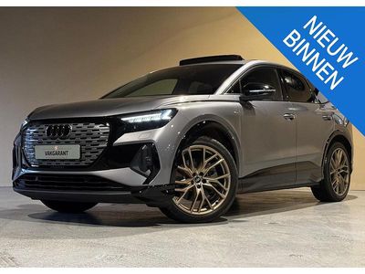 Grijs (metallic) Occasion 2022 Audi Q4 Sportback e-tron SUV | € 37.495 (Super prijs)