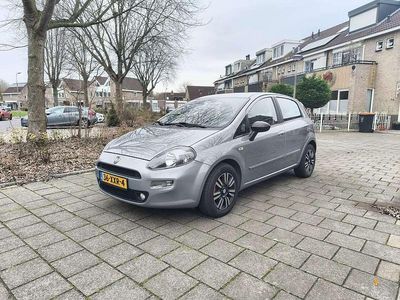 Grijs Gebruikt 2012 Fiat Punto Easy Hatchback | € 4.249 (Eerlijke prijs)