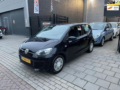 Zwart, metallic lak Gebruikt 2013 VW up! Hatchback | € 4.999 (Eerlijke prijs)
