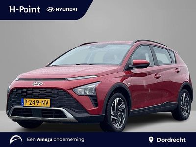 Dragon red pearl (wr7) Occasion 2022 Hyundai Bayon Comfort SUV | € 17.990 (Eerlijke prijs)