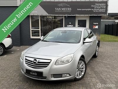 Occasion Opel Insignia Design Edition 131 PK (96 kW) 2013 Grijs Hatchback
