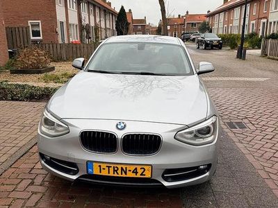 Grijs Gebruikt 2014 BMW 116 Executive Hatchback | € 6.500 (Eerlijke prijs)