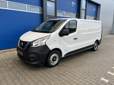 Nissan NV300