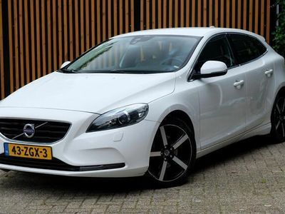 tweedehands Volvo V40 1.6 T3 Summum/Keyless/Leder/Xenon/Stoelverwarming/