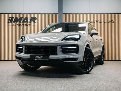 Grijs Occasion 2024 Porsche Cayenne Sport SUV | € 124.950 (Duur)