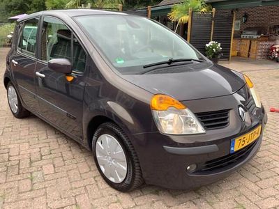 Bruin Occasion 2005 Renault Modus MPV | € 3.980 (Duur)