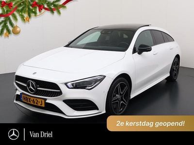Wit Gebruikt 2022 Mercedes E250 AMG line Stationwagen | € 32.950 (Eerlijke prijs)
