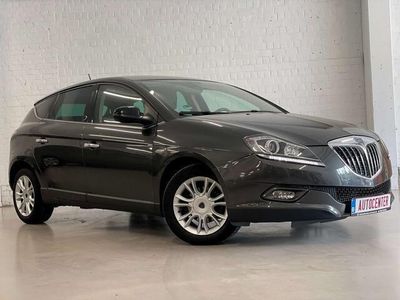 Occasion Lancia Delta 120 PK (88 kW) 2009 Grijs Hatchback