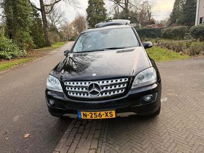 Mercedes ML320