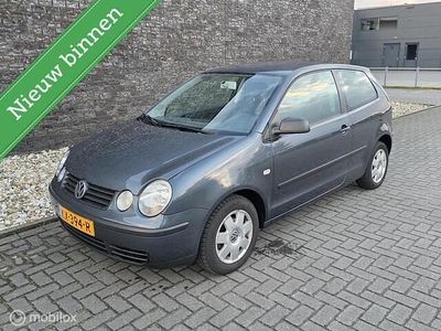 Grijs Gebruikt 2006 VW Polo Trendline Hatchback | € 1.250 (Eerlijke prijs)