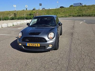 Grijs Occasion 2009 Mini John Cooper Works Hatchback | € 7.000 (Eerlijke prijs)