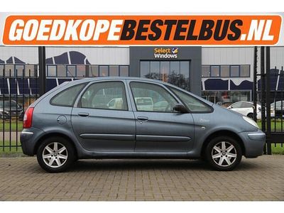 Grijs Occasion 2005 Citroën Xsara Picasso Attraction MPV | € 750 (Iets duurder)
