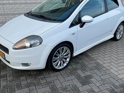 Occasion 2009 Fiat Grande Punto Sport Hatchback | € 3.250 (Iets duurder)