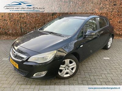 Zwart (metallic) Occasion 2010 Opel Astra Sport Hatchback | € 5.450 (Eerlijke prijs)