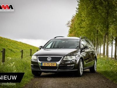 tweedehands VW Passat Variant 1.6 FSI Highline Business | Velgen