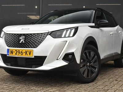 Wit Gebruikt 2021 Peugeot e-2008 GT SUV | € 18.395 (Eerlijke prijs)