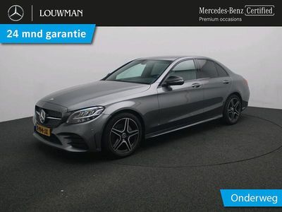 992 selenietgrijs metallic Occasion 2021 Mercedes C180 AMG Sedan | € 29.945 (Super prijs)