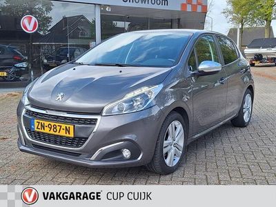 tweedehands Peugeot 208 1.2 PureTech Signature Navigatie - Carplay - Airco - Cruise Control - Distributieriem vervangen