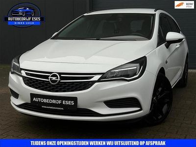 Wit Occasion 2019 Opel Astra Business Stationwagen | € 5.999 (Goede deal)