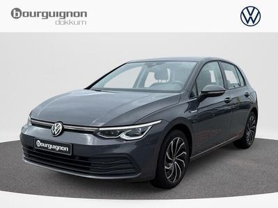Grijs, metallic lak Gebruikt 2020 VW Golf VIII Life Hatchback | € 16.999 (Goede deal)