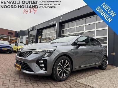 Occasion Renault Clio V Techno 91 PK (66 kW) 2025 Schiste silver (tekqg) Hatchback
