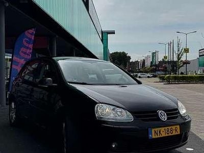 VW Golf V