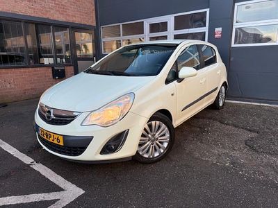Groen Gebruikt 2011 Opel Corsa Edition Hatchback | € 3.150 (Goede deal)