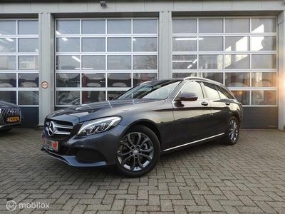 tweedehands Mercedes 180 C-KLASSE EstatePrestige , Xenon , Elektr achterklep