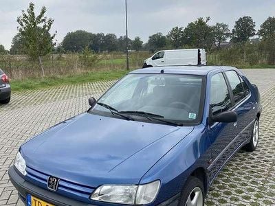 Peugeot 306