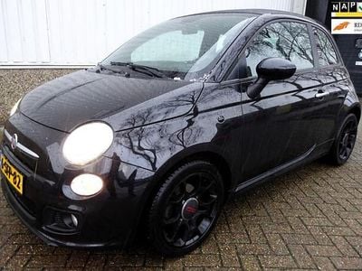Zwart (metallic) Gebruikt 2013 Fiat 500C Lounge Cabriolet | € 6.495 (Iets duurder)