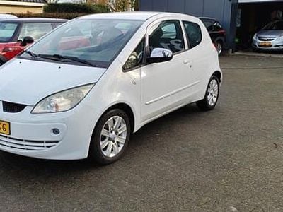 Wit Gebruikt 2008 Mitsubishi Colt Hatchback | € 2.150 (Eerlijke prijs)