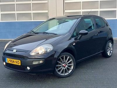 Zwart Gebruikt 2010 Fiat Punto Dynamic Hatchback | € 1.950 (Goede deal)