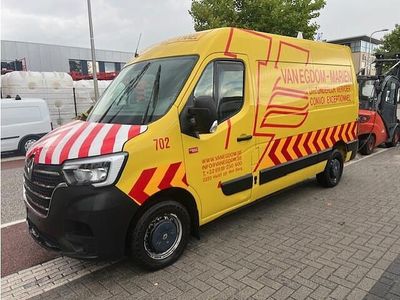 Geel Gebruikt 2020 Renault Master Van | € 7.250