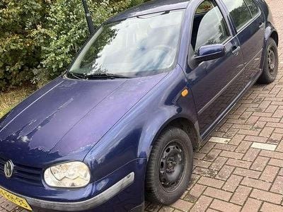 VW Golf IV