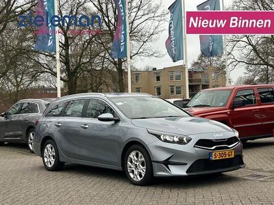 Grijs Gebruikt 2023 Kia Ceed Sportswagon Stationwagen | € 17.845 (Super prijs)
