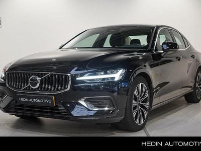 Zwart Gebruikt 2023 Volvo S60 Plus Sedan | € 33.995 (Eerlijke prijs)