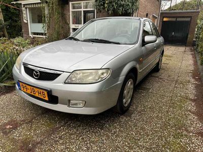 Mazda 323