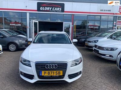 Wit Occasion 2012 Audi A4 S-Line Sedan | € 11.450 (Duur)
