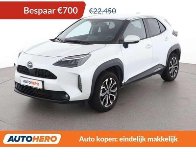 Wit Occasion 2022 Toyota Yaris Cross Design SUV | € 21.949 (Eerlijke prijs)