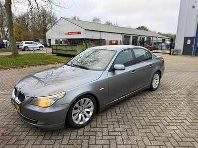 Grijs Gebruikt 2009 BMW 520 Sedan | € 4.350 (Eerlijke prijs)