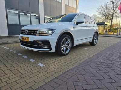 Wit Occasion 2018 VW Tiguan Highline SUV | € 21.500 (Eerlijke prijs)
