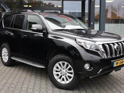 Zwart Gebruikt 2016 Toyota Land Cruiser Executive SUV | € 37.995 (Duur)