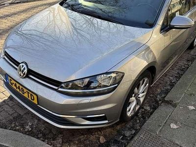 Grijs Occasion 2018 VW Golf VII Business Stationwagen | € 16.750 (Eerlijke prijs)