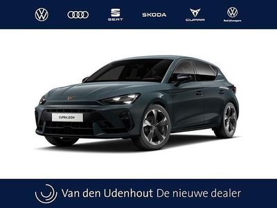 Nieuw Cupra Leon 204 PK (150 kW) 2025 Blauw Hatchback