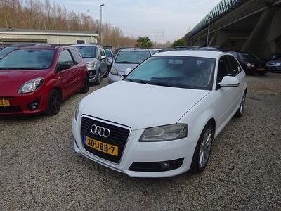 Wit Occasion 2009 Audi A3 Ambition Hatchback | € 2.995 (Eerlijke prijs)