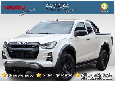 tweedehands Isuzu D-Max V-CROSS 4WD Extended Cab | OP VOORRAAD | All-in prijs | Automaat | Parelmoer Lak | 5 Jaar garantie | 3500 kg