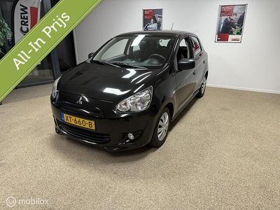 Zwart Gebruikt 2015 Mitsubishi Space Star Hatchback | € 4.995 (Eerlijke prijs)